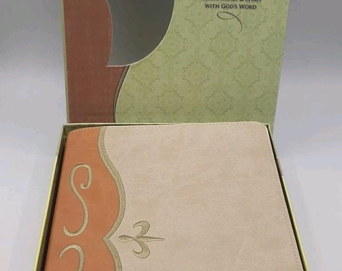 The Womans Study Bible New King James NKJV Tan Cream Leathersoft Nelson ...
