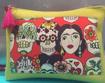 purse/ bag/ make up bag Frida Kahlo/ Day of the Dead