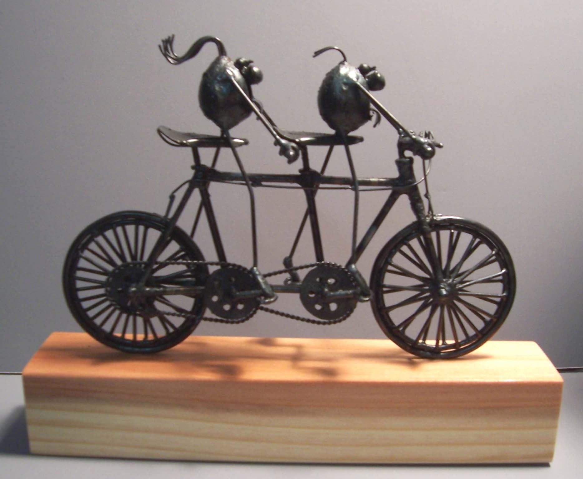 Tandem bicycle