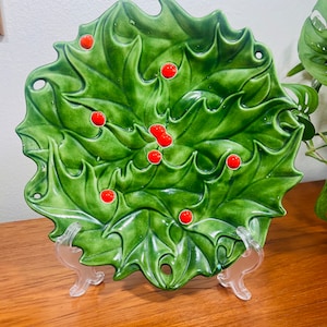 Vintage 1975 Christmas Holly Berry Catchall Hand Made Glazed Ceramic Plate