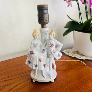 Antike Japan Victorian Porzellan 2 Figur Lampe nicht Arbeitszustand