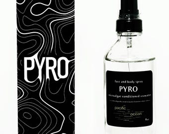 PYRO AlgaeGlow Sea Salt Spray with microalgae extract