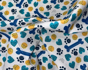 Dog Bones & Paws Fabric poly/cotton crafting sewing fabric