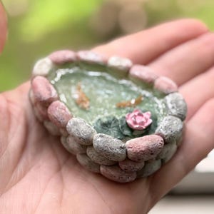 Fairy garden mini Koi Fish Pond Terrarium gnome Garden Diorama aquarium waterfall pond zen pool woodland Cake Topper outdoor table chair