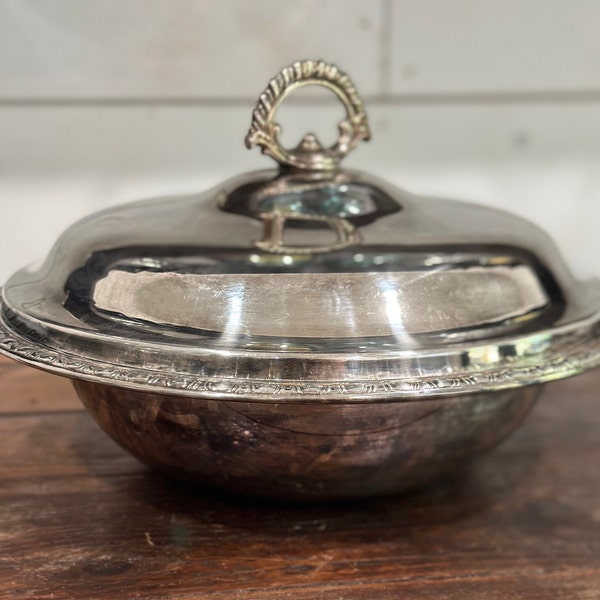 Vintage Silver Plated Serving Dish w/Lid - Vintage Wedding - Vegetable Serving Bowl - Wedding Buffet Serving Dish - Party Serving Dish