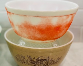 Vintage Pyrex Mixing Bowl Set - Forest Fancies Mushrooms - Retro Mixing Bowls- Retro Pyrex- Red-medium kitchen bowl durable antique