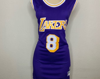 lakers jersey outfit