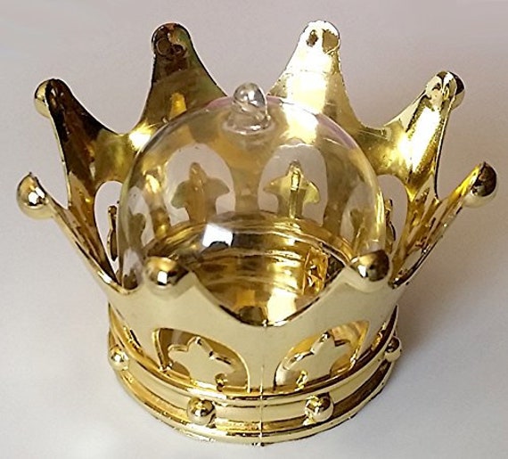 24 Pack - Fillable Baby Shower Favors Plastic Mini Crown Table Decorations with Clear Dome Lids