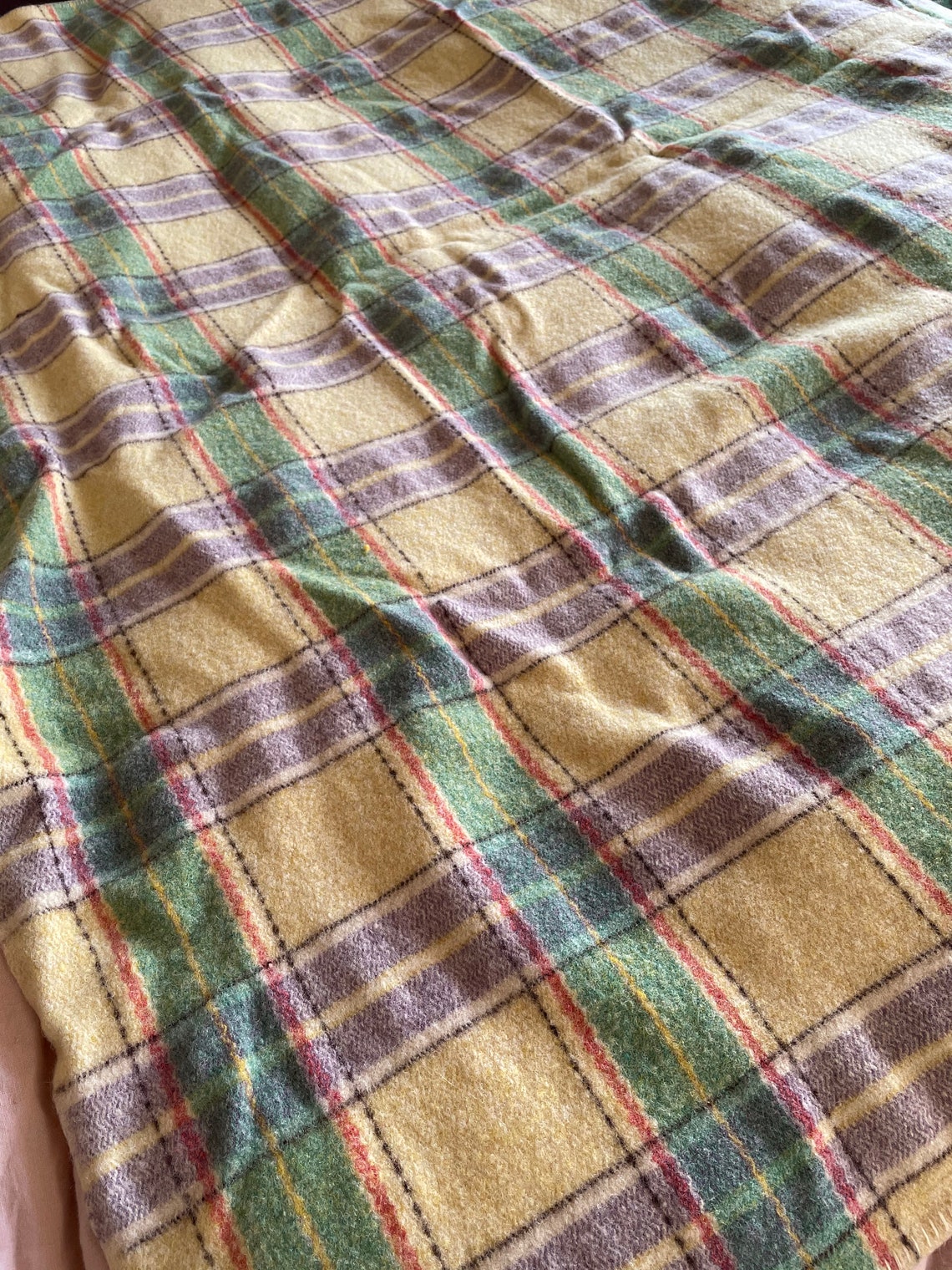 Gwili Mills Traditional Vintage Welsh Wool Blanket Carthen in Primrose
