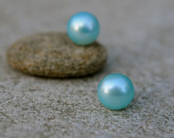 7.5mm Powder Blue Freshwater Pearl Earring Studs on Sterling Silver Posts, Minimalpearl stud earrings, Minimalist Pearl Jewelry