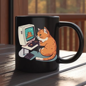 Taza de café con temática de gato, negra, 325 ml, diseño retro de gatito, ideal como regalo de videojuegos.