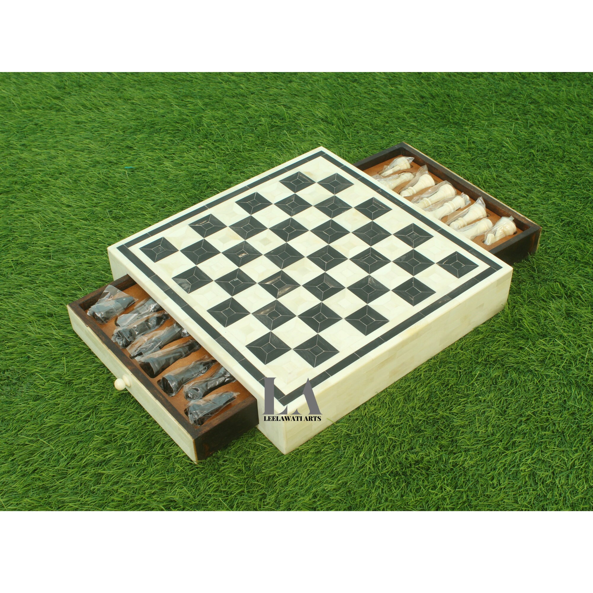 Green Leather Cylinder Chess Set Hornbeam Chess Pieces Chess Set