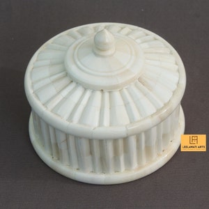Home Décor Bone Inlay Indian Artist Handmade Carving Design Round 4 Box