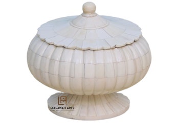 Home Decorative White Color Carving Design Round Shape Storage Box