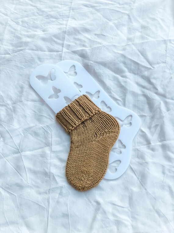 3 month baby socks