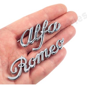 Alfa Romeo Spider Duetto Trunk Badge Boot Script Retro Emblem Metal Chrome Sticker Badge Car Styling
