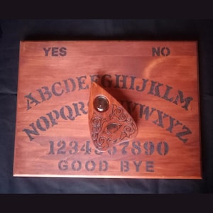 Hereditary Witch Spirit Board - Finished Edge