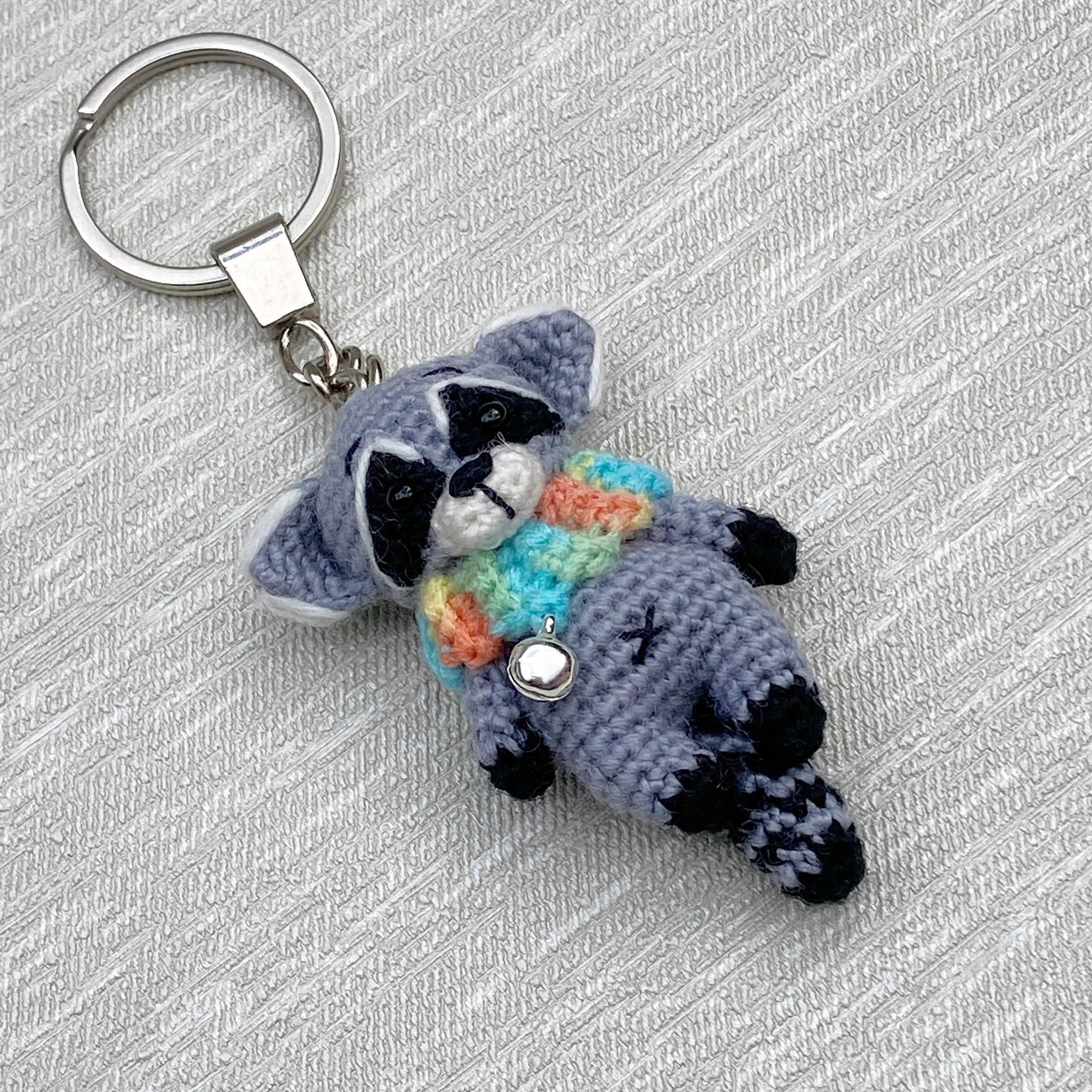 Porta llaves de mapache pequeño llavero de mapache encanto Etsy