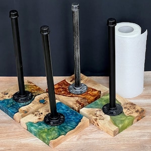 Suporte para rolo de papel de cozinha, suporte para toalhas de papel de madeira com resina epóxi, suporte para guardanapos de resina, suporte para toalhas de papel de tubo rústico, presente de inauguração