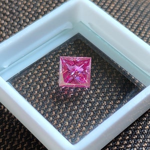Beautiful Sparky 6.5 x 6.5 MM 1.50 Carat Pink Colour Princess Diamond Cut Loose Moissanite 4 Ring, Pendant, Jewellery (Wholesale Price)