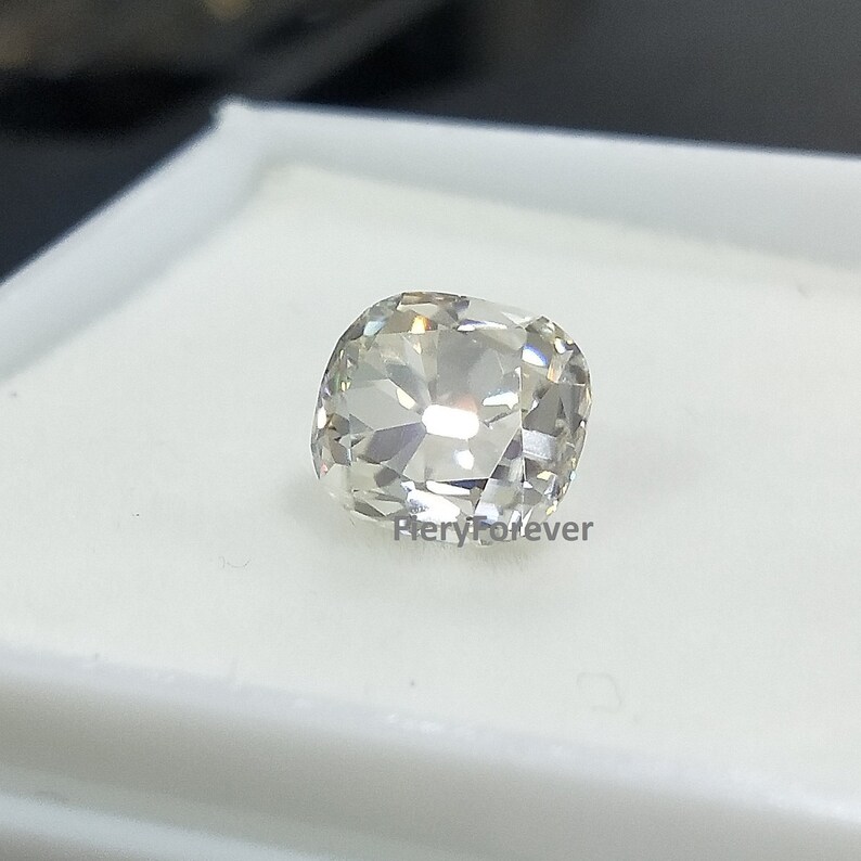 Fiery 9 X 7 MM 2.25 Carat Colorless Elongated Old Mine Cushion Cut Loose Moissanite 4 Ring Gift Earring Pendant Wholesale Price