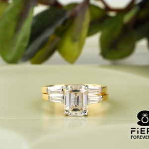 Classic Bridal Set, 2/ 2.25/ 3.25 Carat Emerald With Side Tapered Baguette Cut Moissanite Ring With Matching Band, 3 Stone Anniversary Ring