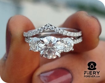 Fiery Round Cut Moissanite Bridal Ring Set: 10K/14K/18K White Gold Three Stone Ring With Stacking Curved Band, Gift For Wifey