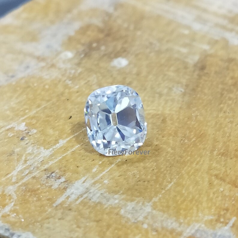 Fiery 9 X 7 MM 2.25 Carat Colorless Elongated Old Mine Cushion Cut Loose Moissanite 4 Ring Gift Earring Pendant Wholesale Price