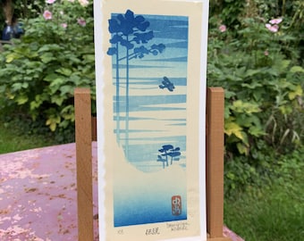 Japanischer Druck „Legende“ (伝説 – Dentetsu) – aizuri-e (藍摺り絵) – Traditionelles Mokuhanga, vollständig von Hand graviert und gedruckt