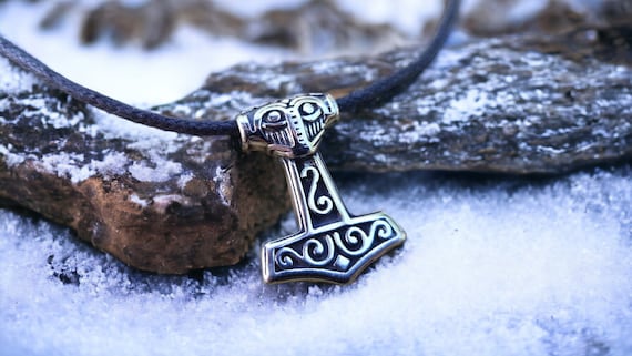 Thor Hammer, Ciondolo VIKINGS Placcato Argento Con Collana. Amuleto Celtico Forza E Protezione