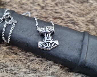 Mini Thor Hammer / Mini Mjolnir / kleiner Hammer / kleiner Mjolnir / Wikinger Schmuck / Thor Hammer Anhänger / Edelstahl / Wikinger