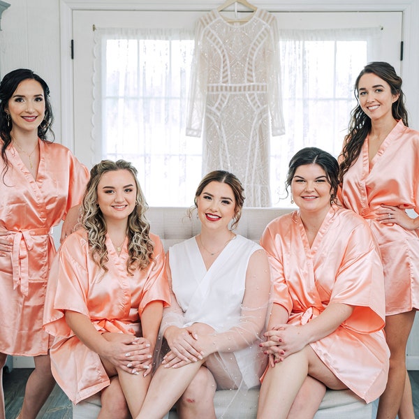 Bridesmaid Robes,Bridal Party Robes,Satin Robes,Wedding Gifts,Personalized Robes,Wedding Gowns,Maid of Honour robes,Bridesmaid Proposal Box