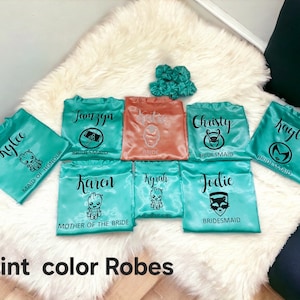 Bridesmaid Robes, Bridal Party Robes,Customised robes, Bachelorette Party Robes,Satin Robes, Wedding Gowns,Personalized Robes,Silky Robes