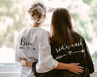 Personalized Bridesmaid Robes,Bridesmaids party,Silky Robes, Wedding Bridesmaids Robes,Satin Robes,Sleepover Party Robes,Maid Of honor Robes