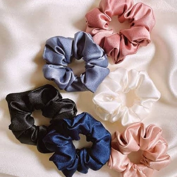 Set of Scrunchies,elastic Hair tie,Bridal Party gift,Bridesmaid Proposal gift,Gifts for Her,Satin Scrunchies,Premium Silk Scrunchies,Gifts