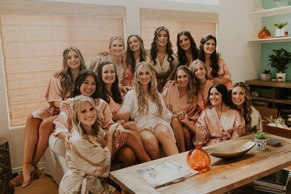 SALE Bridesmaid Robes, Custom Bridesmaid Gifts, Bridal Robe, Personalized Wedding Robe, Bridal Party Robe, Bride Robe, Getting Ready Robes