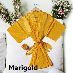 Bridesmaid Robes, Bridal Party Robes,Customised robes, Getting Ready robes,Satin Robes, Wedding Gowns,Personalized Robes,Silky Robes,Gifts