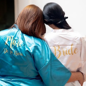 Bridesmaid Robes,Bridal Party Robes,Getting Ready robes,Satin Robes,Wedding Gifts,Personalized Robes,Maid of Honor robe,Bathrobes,Kimonos