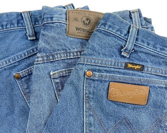 Vintage WRANGLER Grade B Straight Leg Jeans Mid Blue Various Sizes