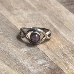 Vintage Unique 925 Silver Purple Gemstone Ring Gift- Size L