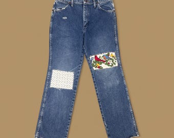 Vintage Wrangler USA Custom Bird Patched Straight Leg Jeans Mid Blue W32 L30