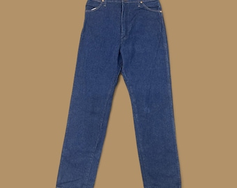Vintage Wrangler USA Made Straight Leg Boyfriend/Mom Jeans Dark Blue W32 L34