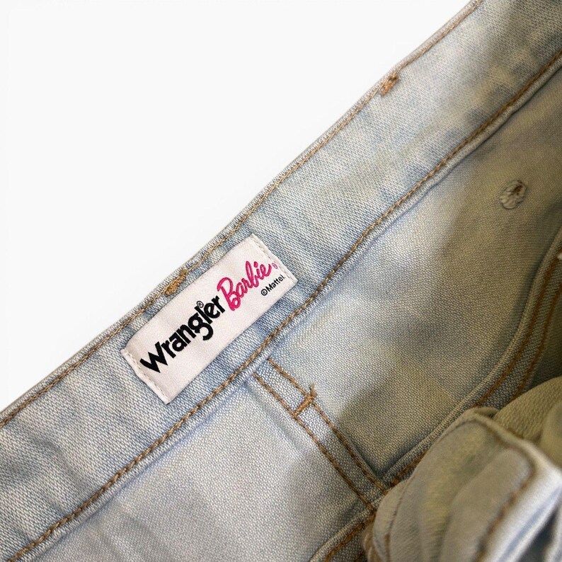 Jeans boyfriend/mom vintage Wrangler Barbie a gamba dritta, blu chiaro, W33 L32 immagine 2