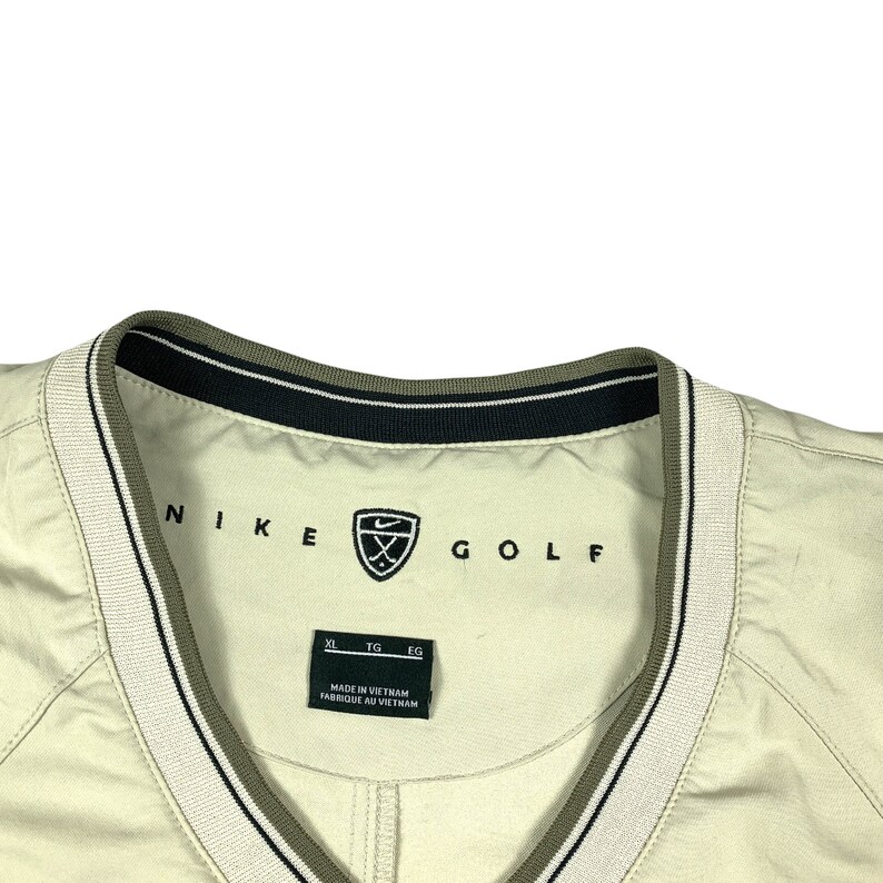 nike v neck golf pullover