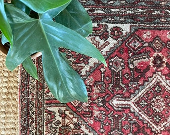 Small Vintage Rug in Red, Grey and White ~3x2 ft Small Bath Rug, Kitchen Rug