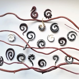 Natural Wood, Horn, Bone Piercings Hand carved 7,8mm diameter Mixed Ethnic Boho Tribal Styles