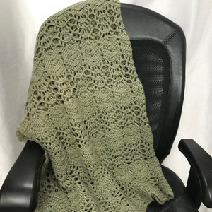 Handmade crochet throw, crafts, cocooning 76 X 45 Handmade crochet throw, crafts, cocooning 76 X 45