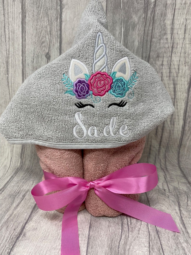 Personalised Kids Hooded Towel Hooded Bath Towel Embroidered - Etsy UK