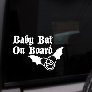 Décalque de voiture Baby Bat On Board, Autocollant effrayant, Gothique, Autocollant vinyle personnalisé, Décalque de couleur personnalisé, Cadeau pour maman