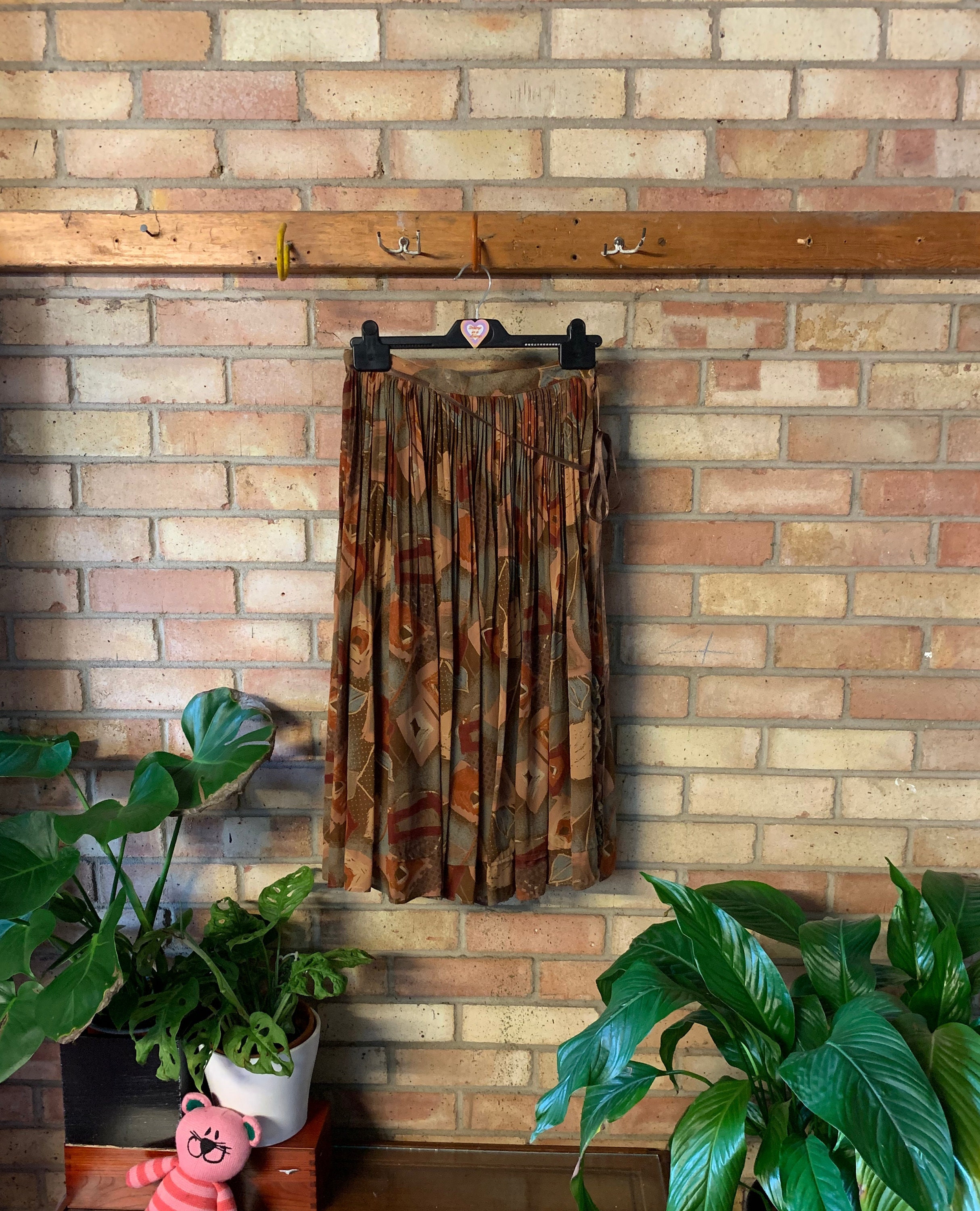 Image of Vintage S S Knee Length Earth Toned Frill Skirt S S Midi Pleated